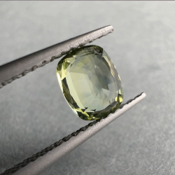 Green sapphire (SP108)