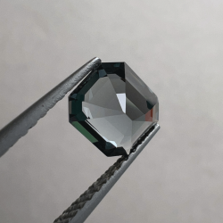 Gray steel Spinel