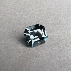 Gray steel Spinel