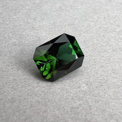 Deep green tourmaline (TR116)