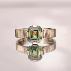 14k white gold, Ceylon teal sapphire 1,86 ct